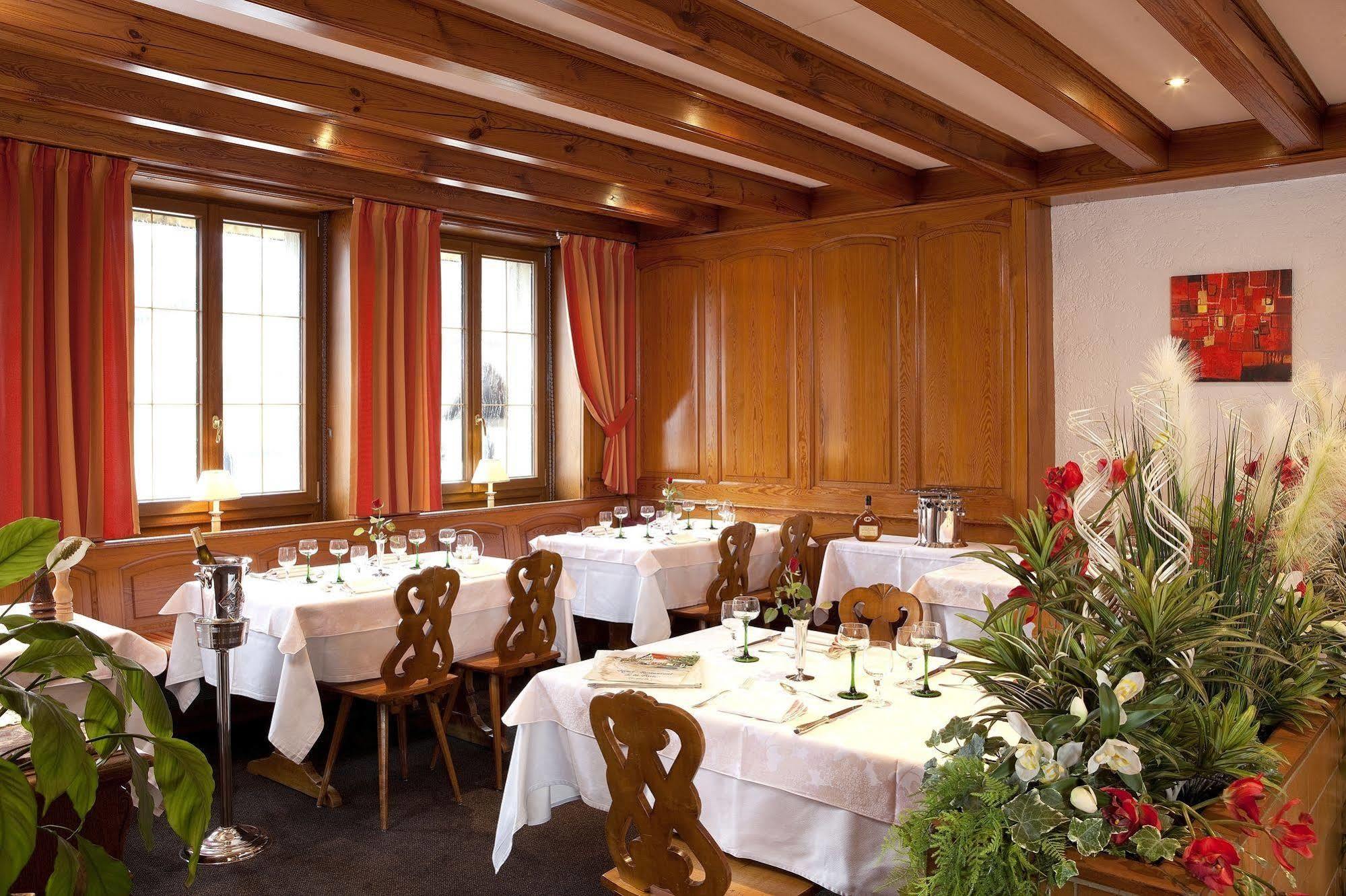 Logis Hotel-Restaurant De La Poste Urmatt エクステリア 写真